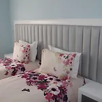 Grande Oceano بيت ضيافة