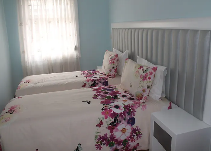 グランデ オセアノ ゲスト ハウス 3* ポルト