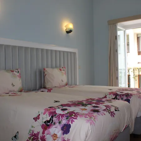 게스트하우스 그란데 오세아누 포르투