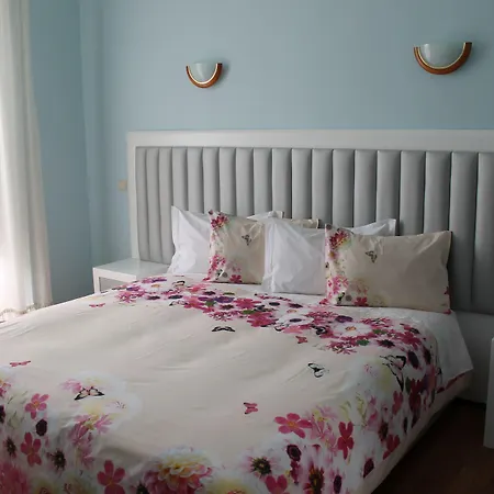 그란데 오세아누 게스트하우스 3*