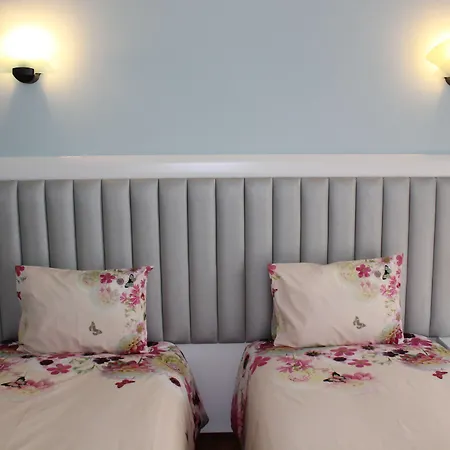 게스트하우스 그란데 오세아누 포르투